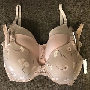 Anne Klein 3-pack bras. NWT